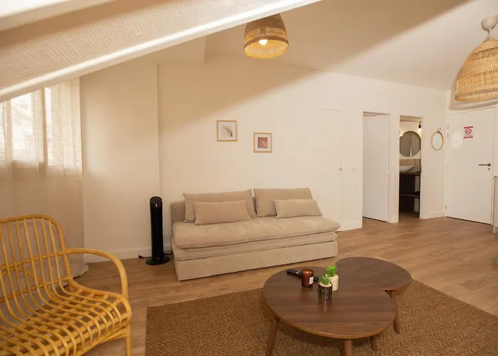 Le Zenith - Un Havre De Paix A Apartment