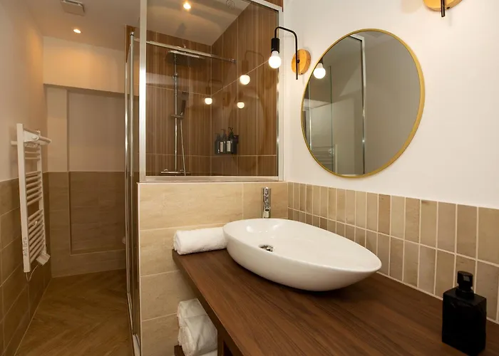 Le Zenith - Un Havre De Paix A Apartment